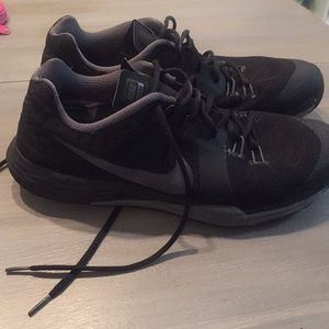 Nike size 11 training shoes.